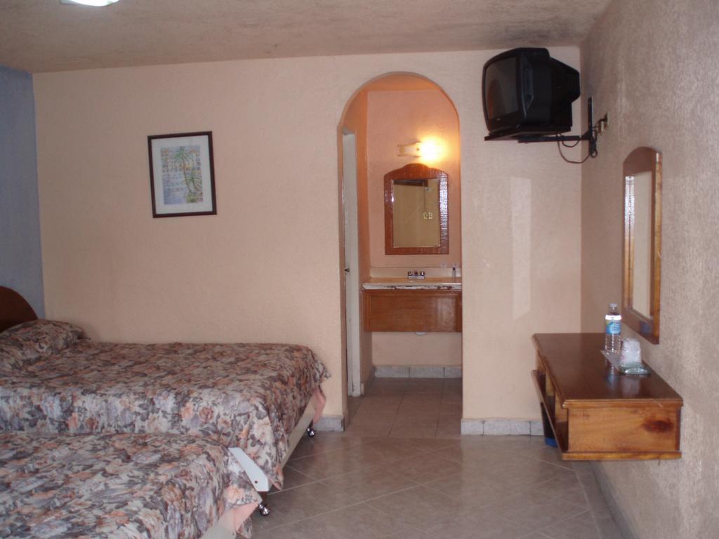 Hotel De Mexico Matamoros  Kamer foto
