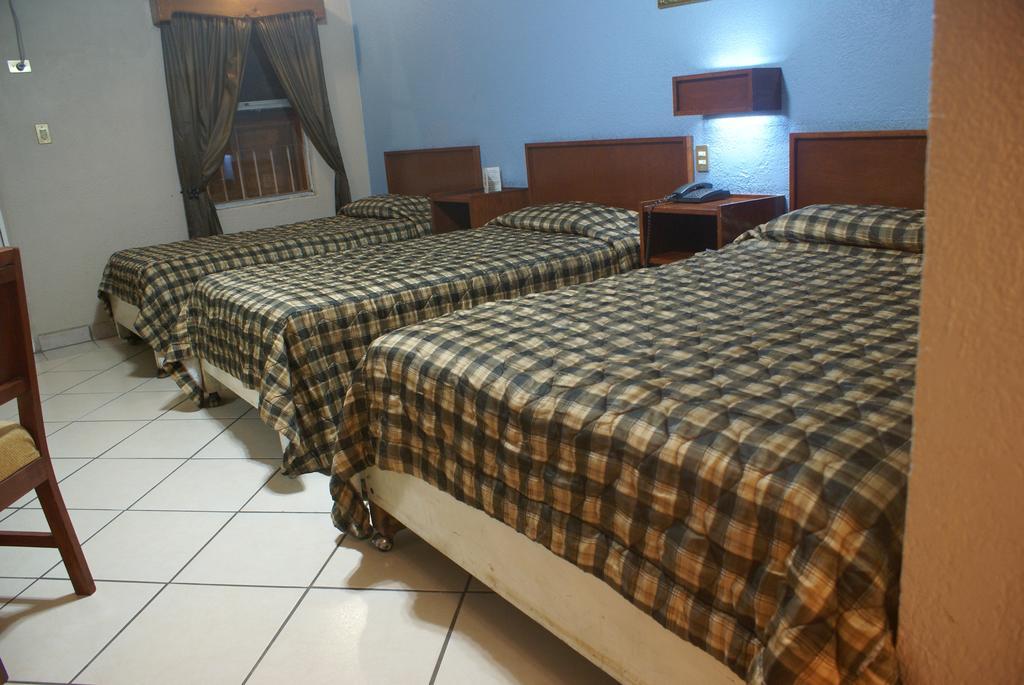 Hotel De Mexico Matamoros  Kamer foto